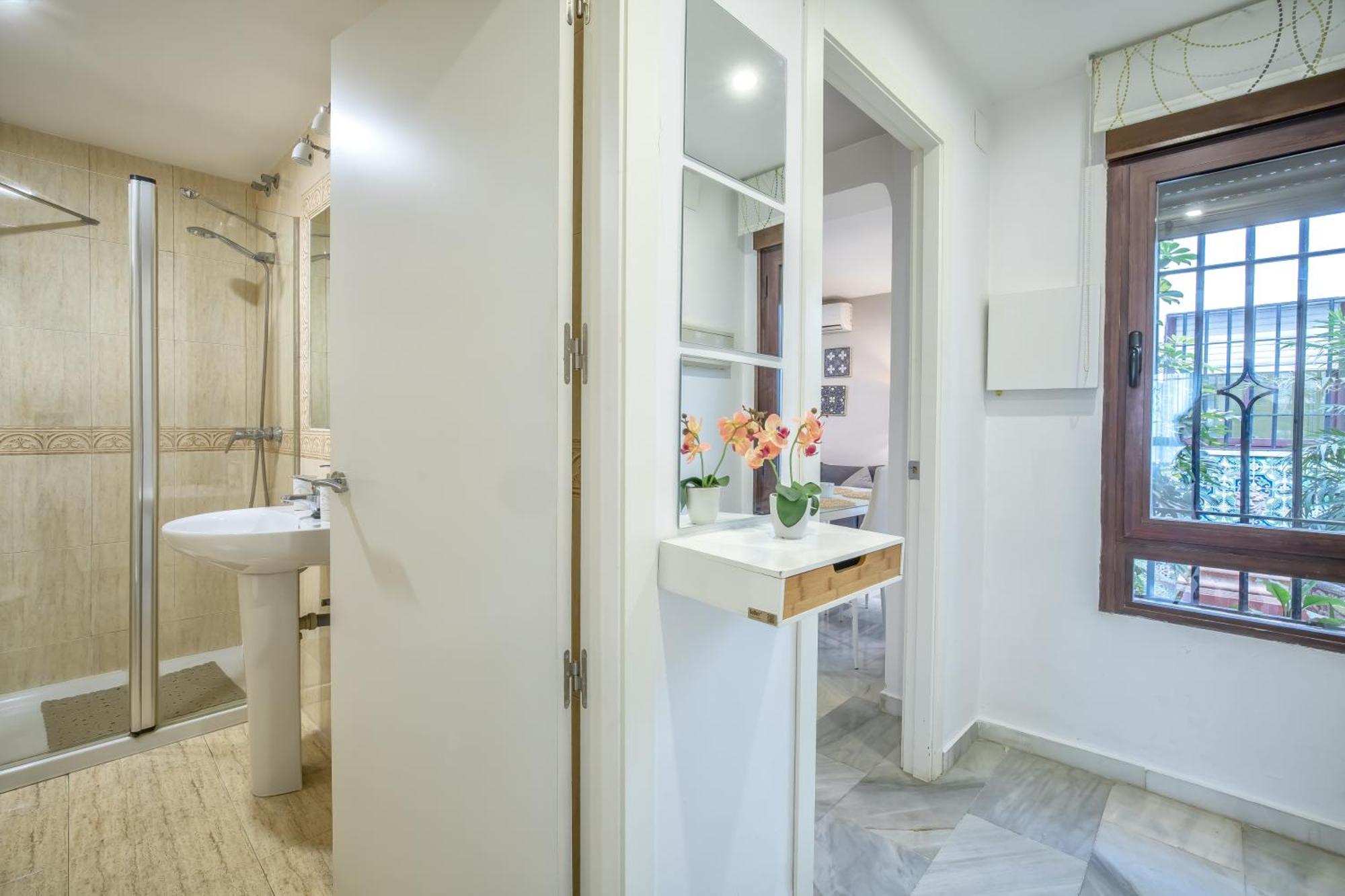 Encanto En La Juderia: Apartamento Con Patio Cordoba Exterior photo